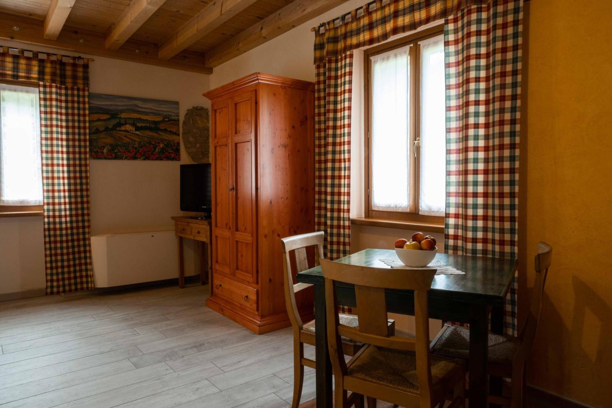 Agriturismo Revena Brentino Belluno Екстер'єр фото